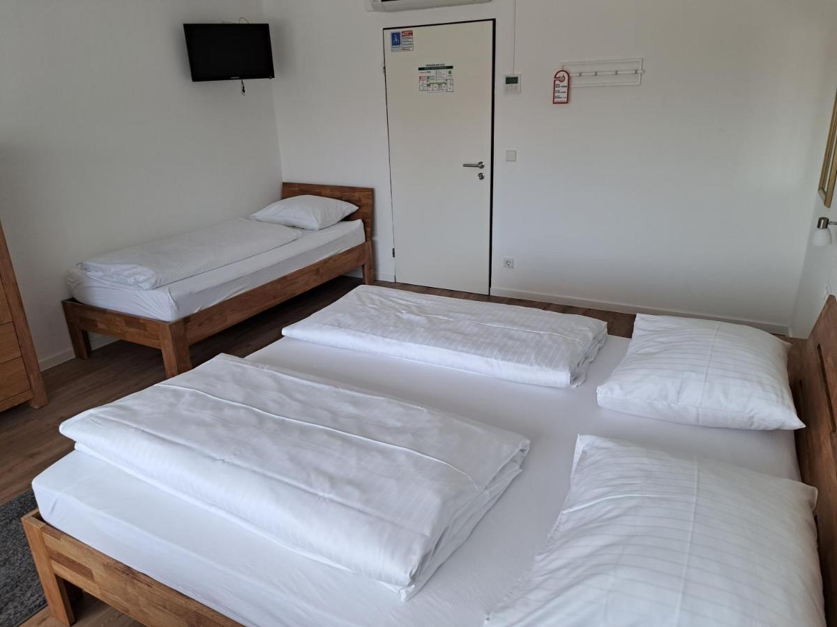 Pension Am Park Руст Екстер'єр фото