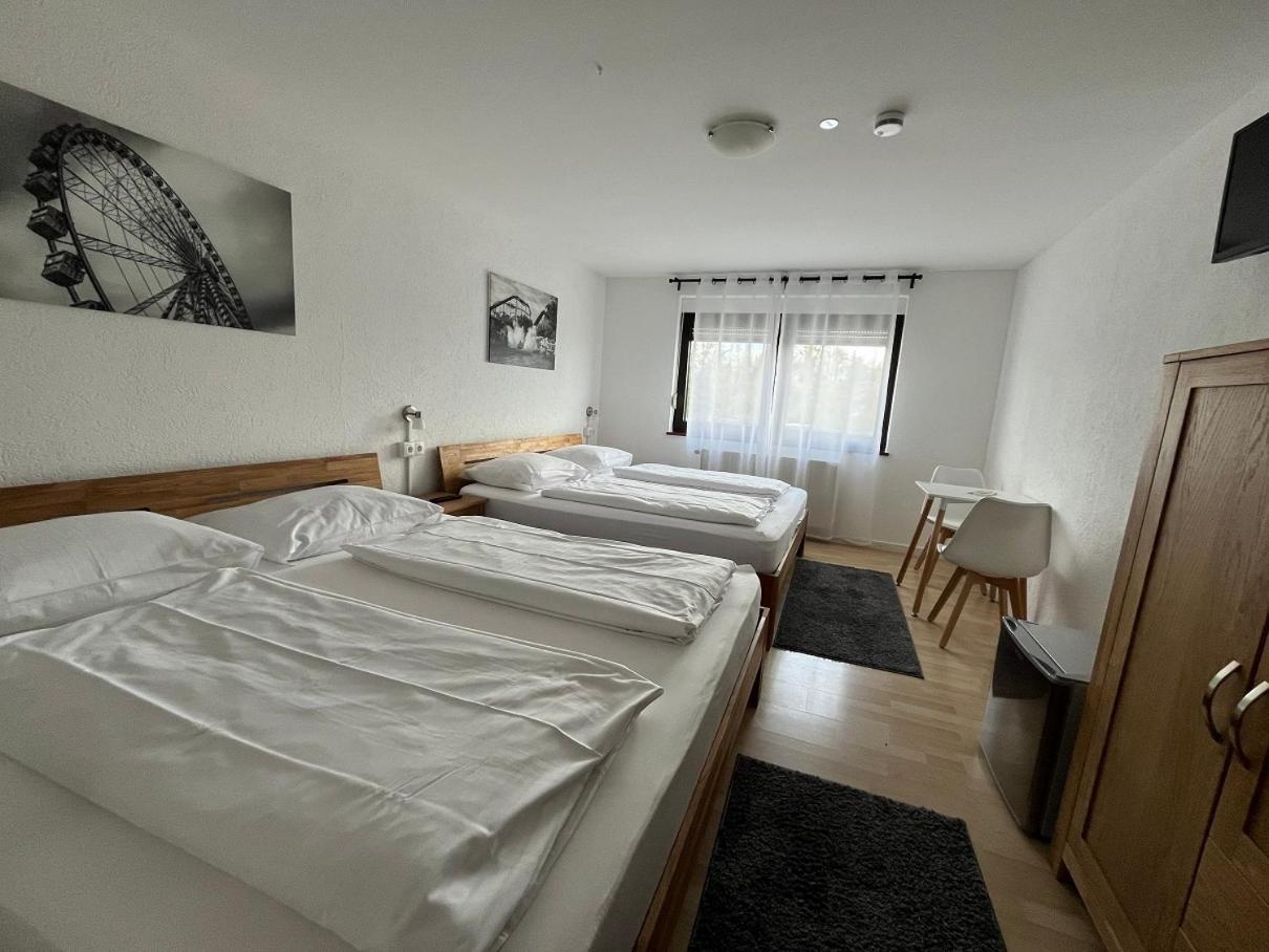 Pension Am Park Руст Екстер'єр фото