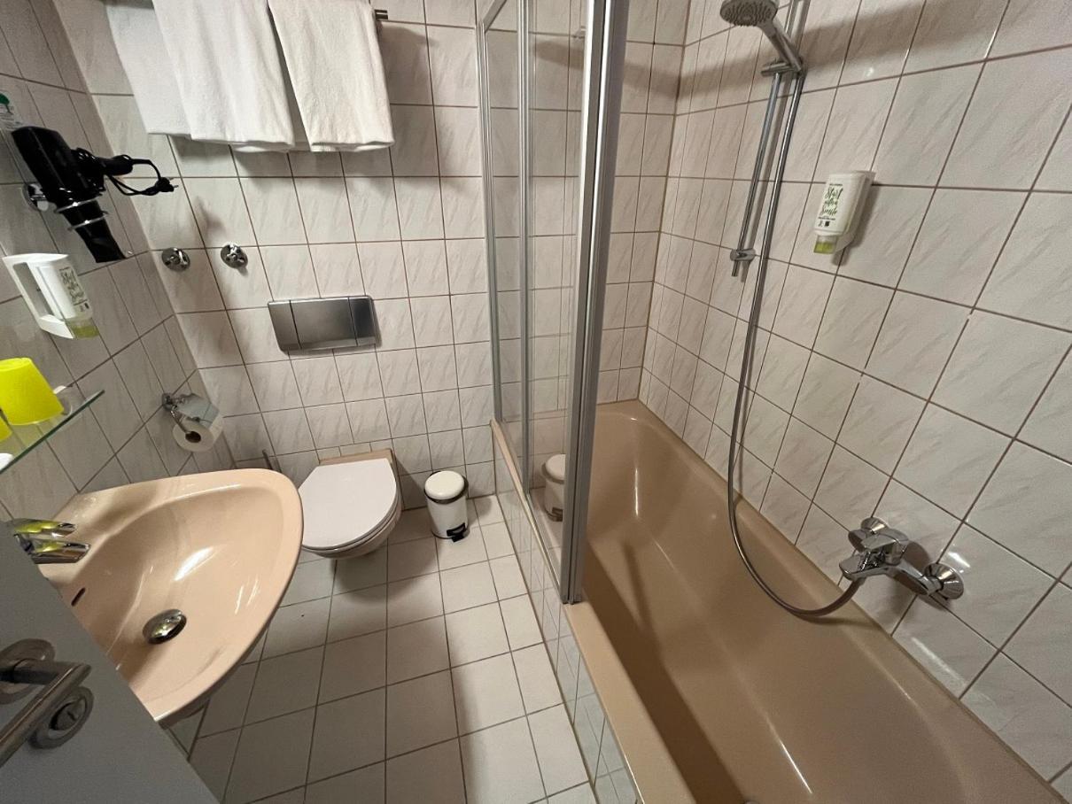 Pension Am Park Руст Екстер'єр фото